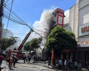 Hai vụ cháy lớn trong ngày 11/11, thiệt hại có thể lên đến nhiều tỷ đồng