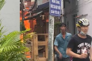 Cháy nhà dân trong hẻm ở TPHCM, 1 người tử vong
