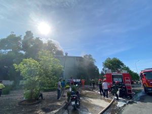 Cháy lớn tại khu công nghiệp ở Phú Yên