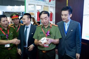 Nguyên lý hoạt động và lợi ích của thiết bị truyền tin báo cháy