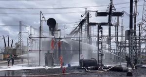 Cháy lớn tại trạm biến áp 500kV ở Ninh Bình, cột khói bốc cao hàng chục mét