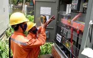 Khuyến cáo một số biện pháp bảo đảm an toàn phòng cháy, chữa cháy trong sử dụng điện tại gia đình mùa nắng nóng