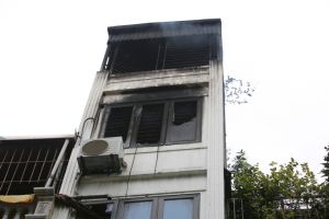 Nhà ống cần có hai lối thoát nạn