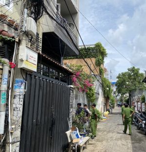 TP.HCM: Cháy nhà 3 tầng khiến 1 người tử vong